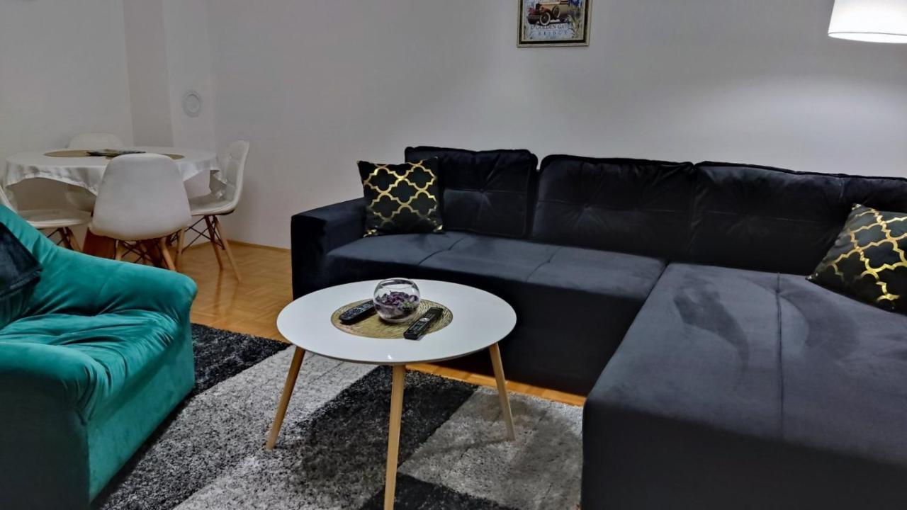 Apartman Carica Visoko Buitenkant foto