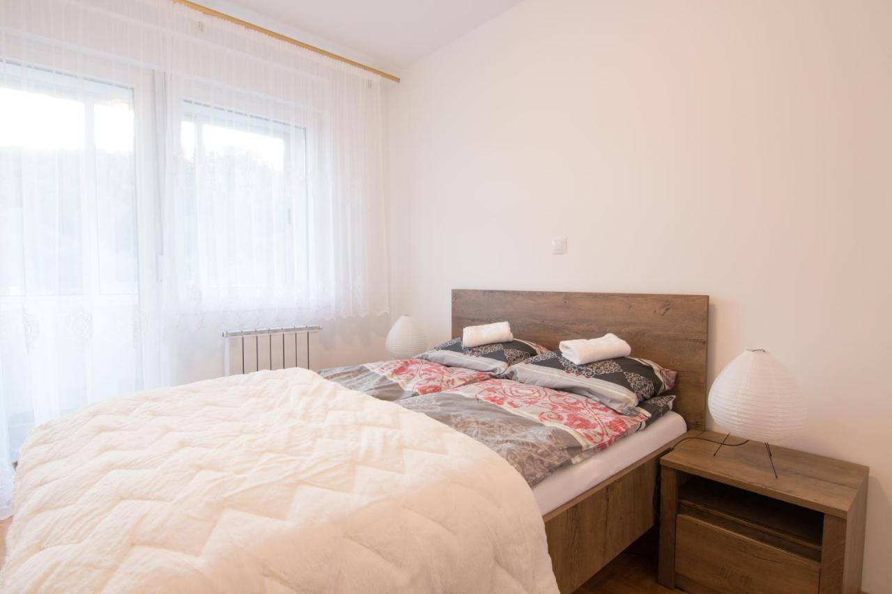 Apartman Carica Visoko Buitenkant foto